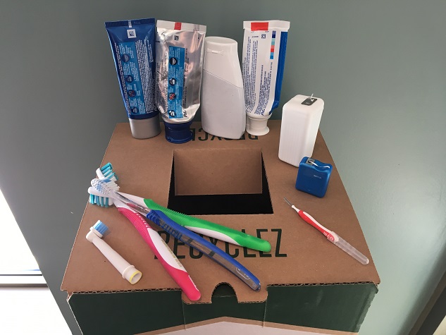 Recycling bin of dental products | Your family dentist in Mercier, Châteauguay and the area